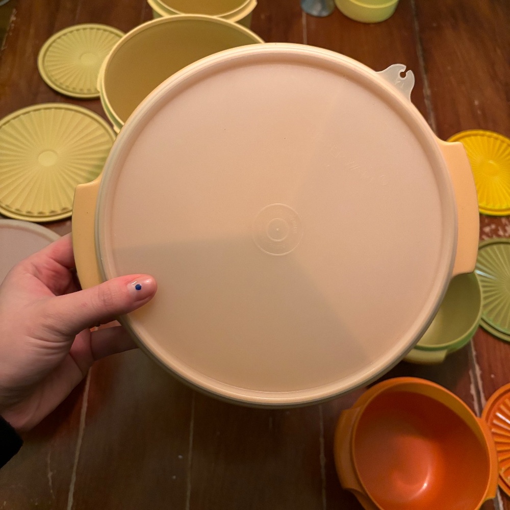 Vintage Tupperware Set - Picture 7 of 8